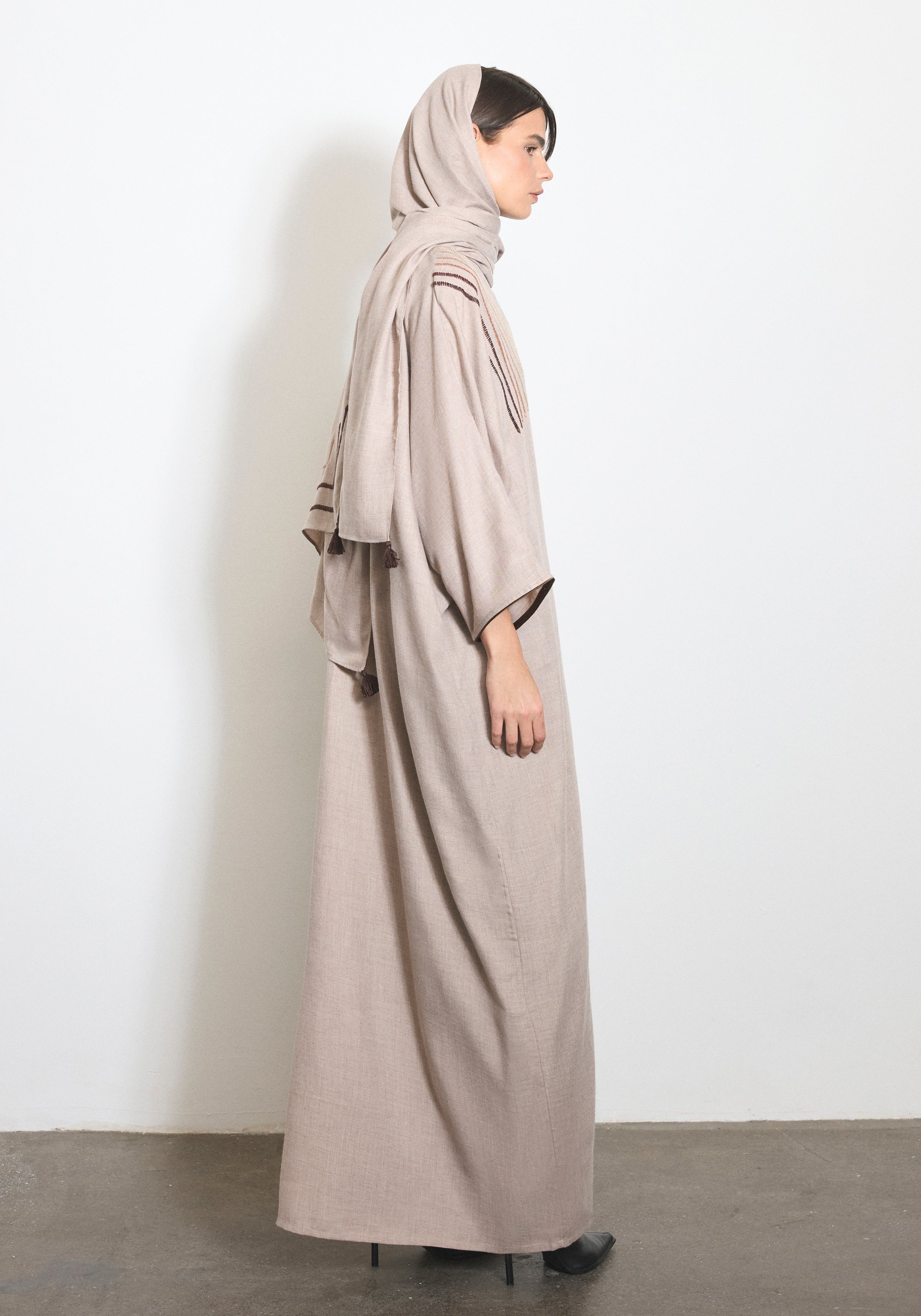 Light wool Beige Abaya & Shayla