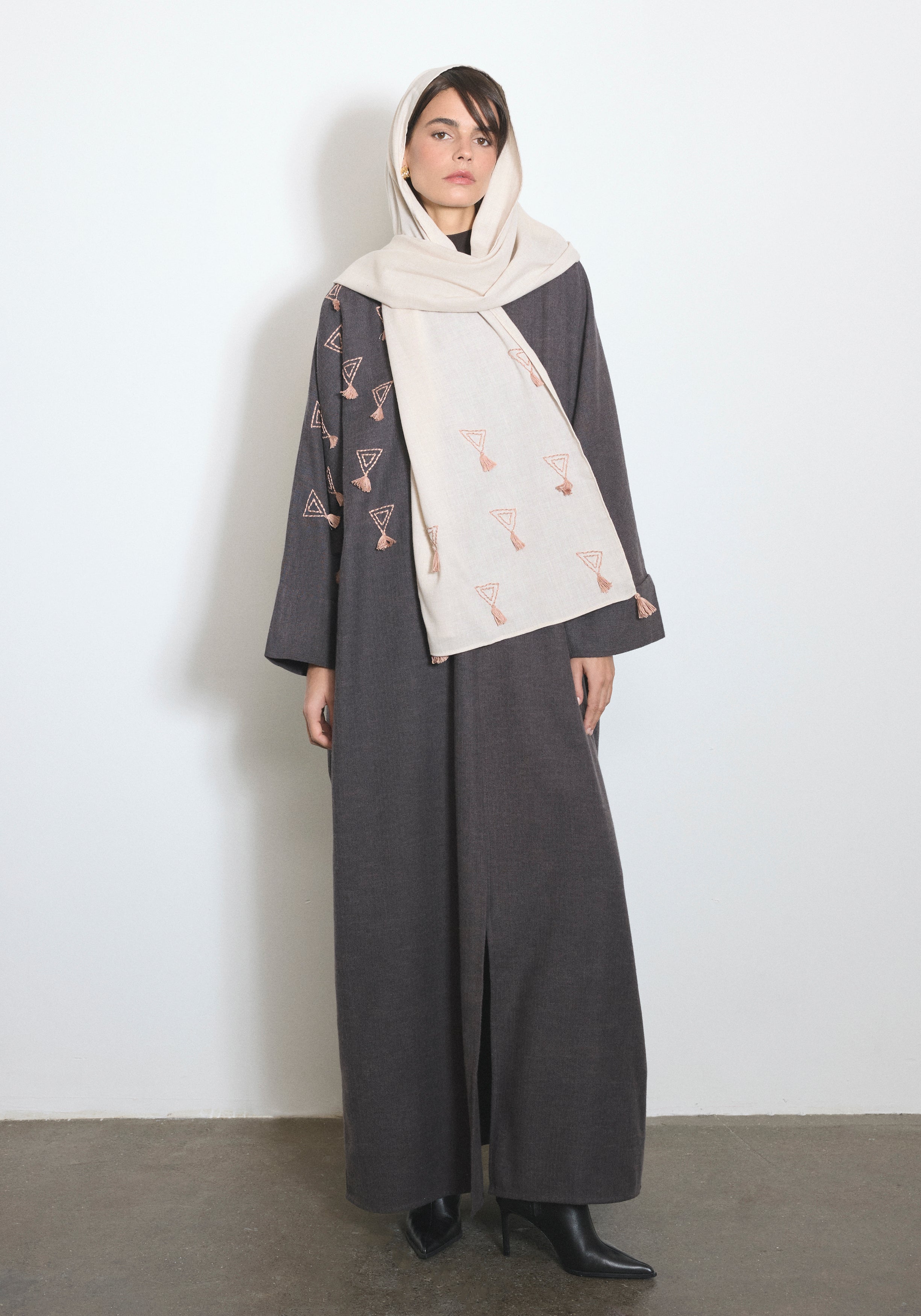 Wool brown Abaya & Shayla