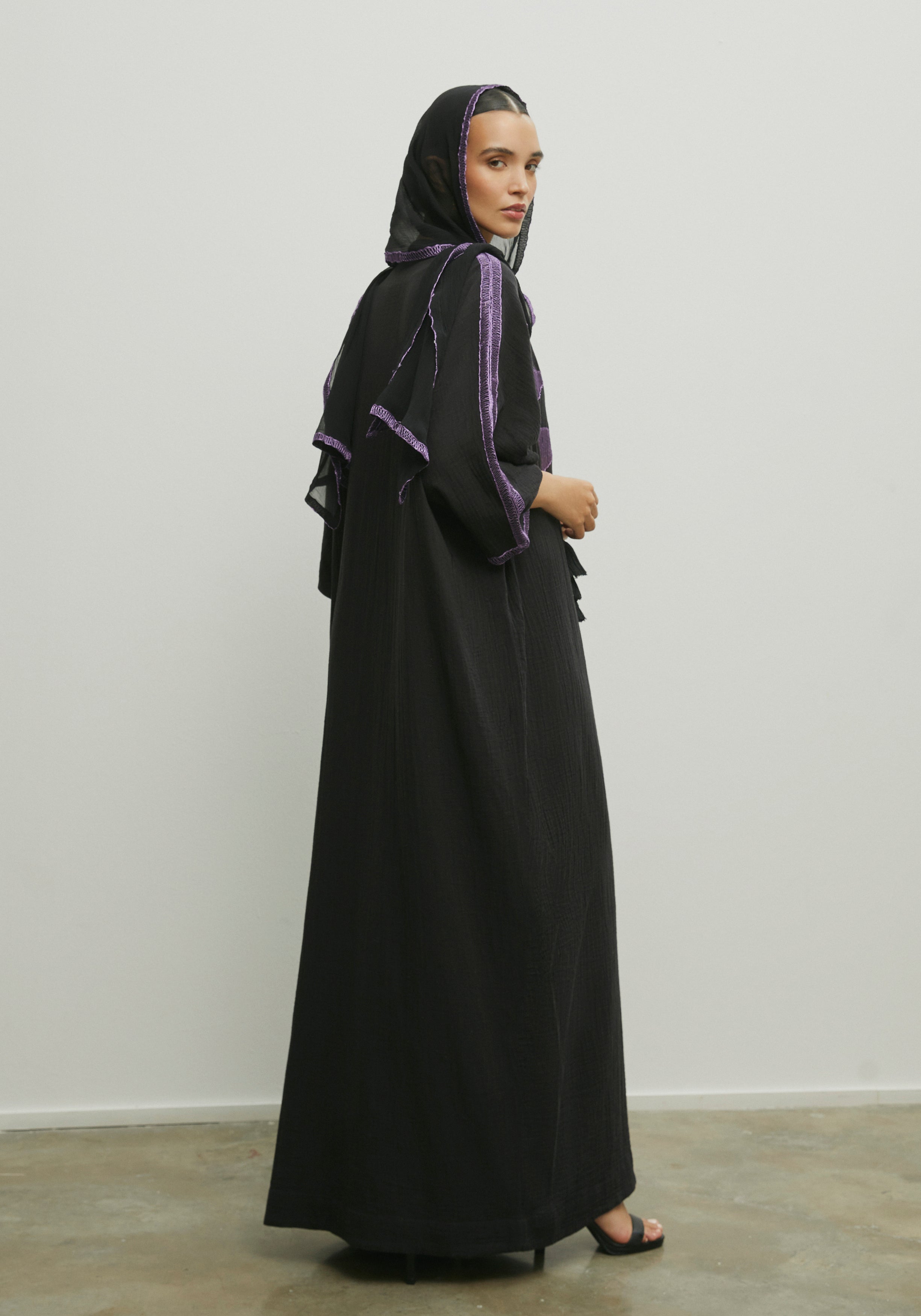 BLACK MAUVE TASSELS ABAYA /SHAYLA