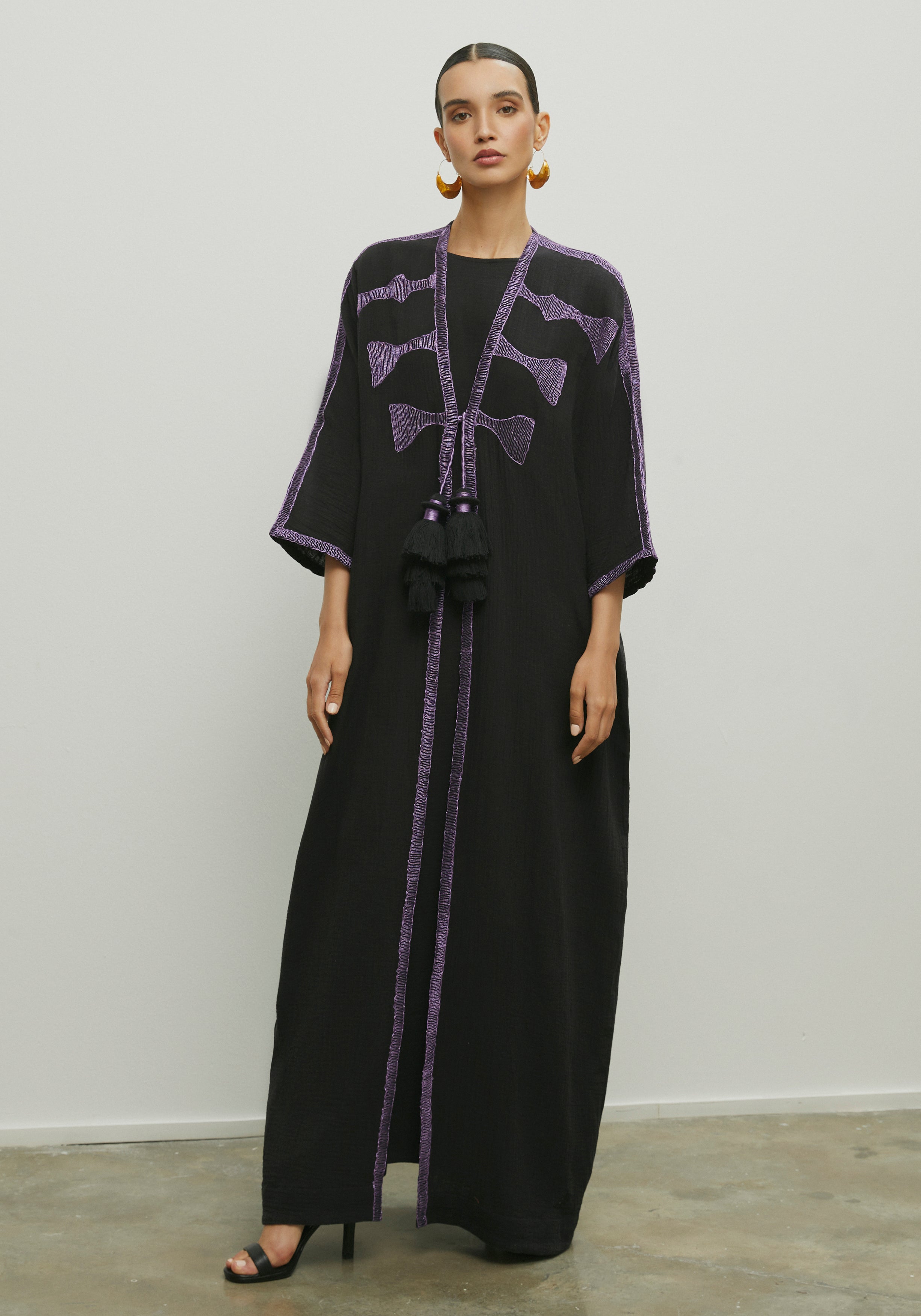 BLACK MAUVE TASSELS ABAYA /SHAYLA