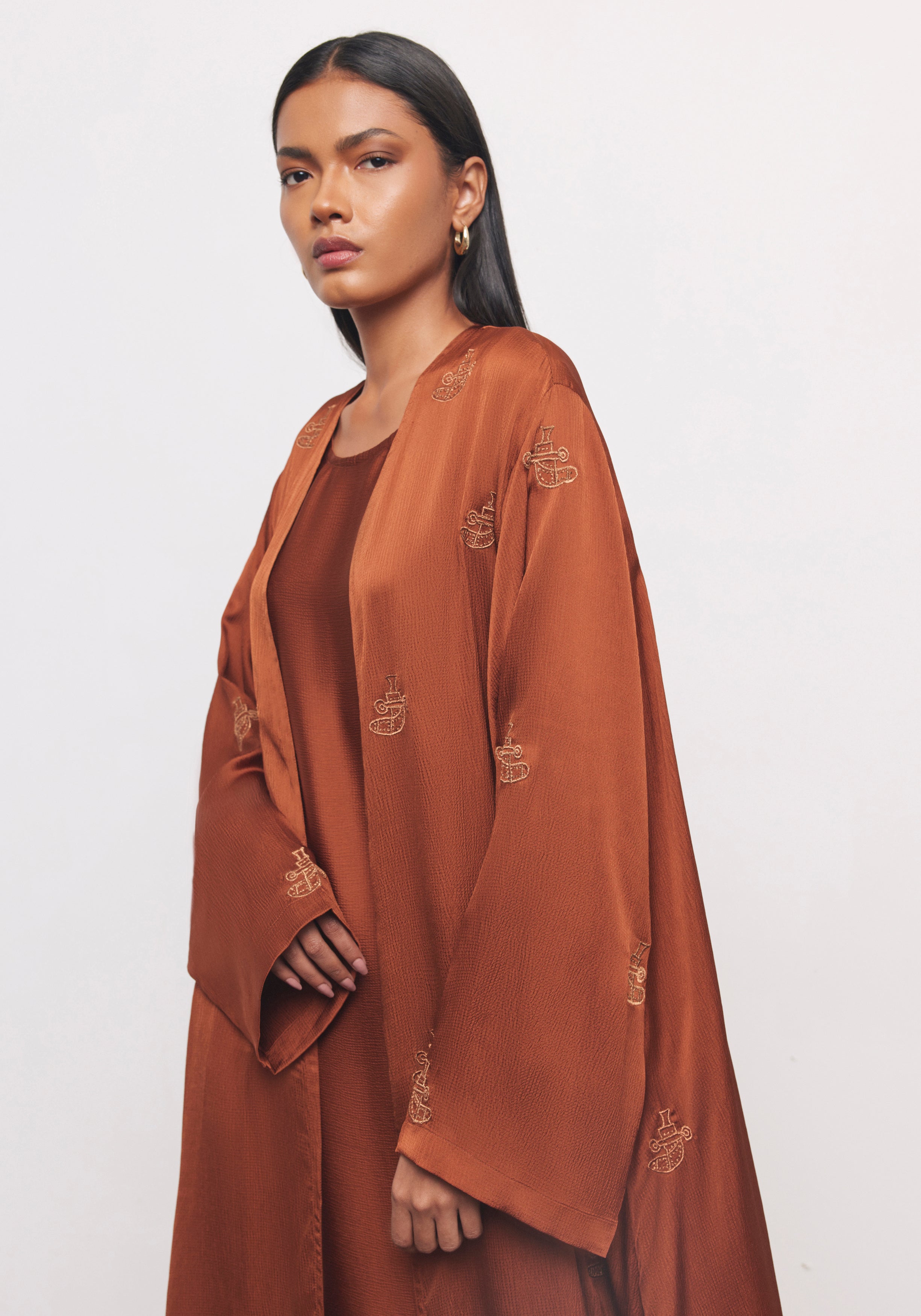Sienna Abaya & Shayla in Khanjar Style