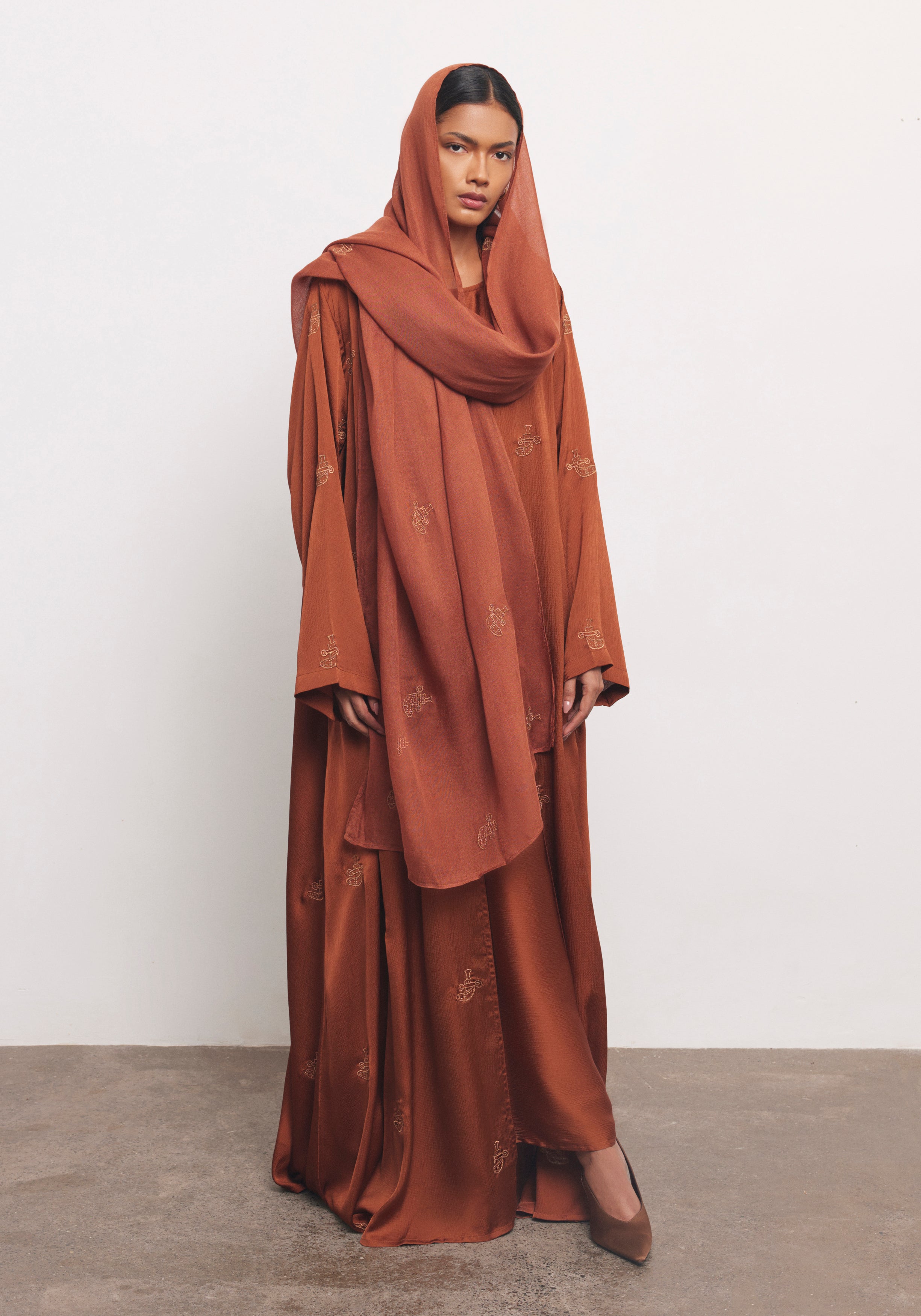 Sienna Abaya & Shayla in Khanjar Style