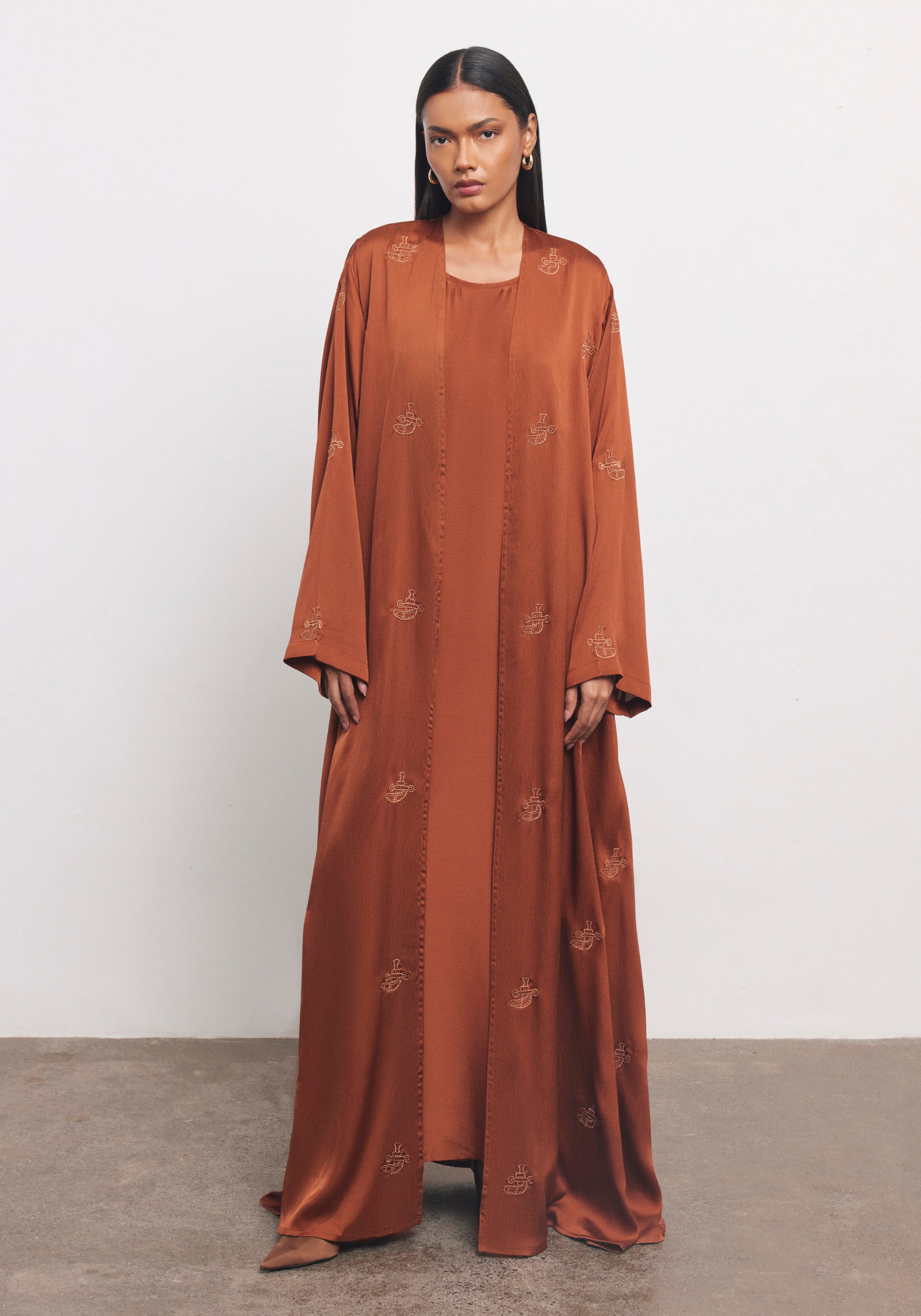 Sienna Abaya & Shayla in Khanjar Style