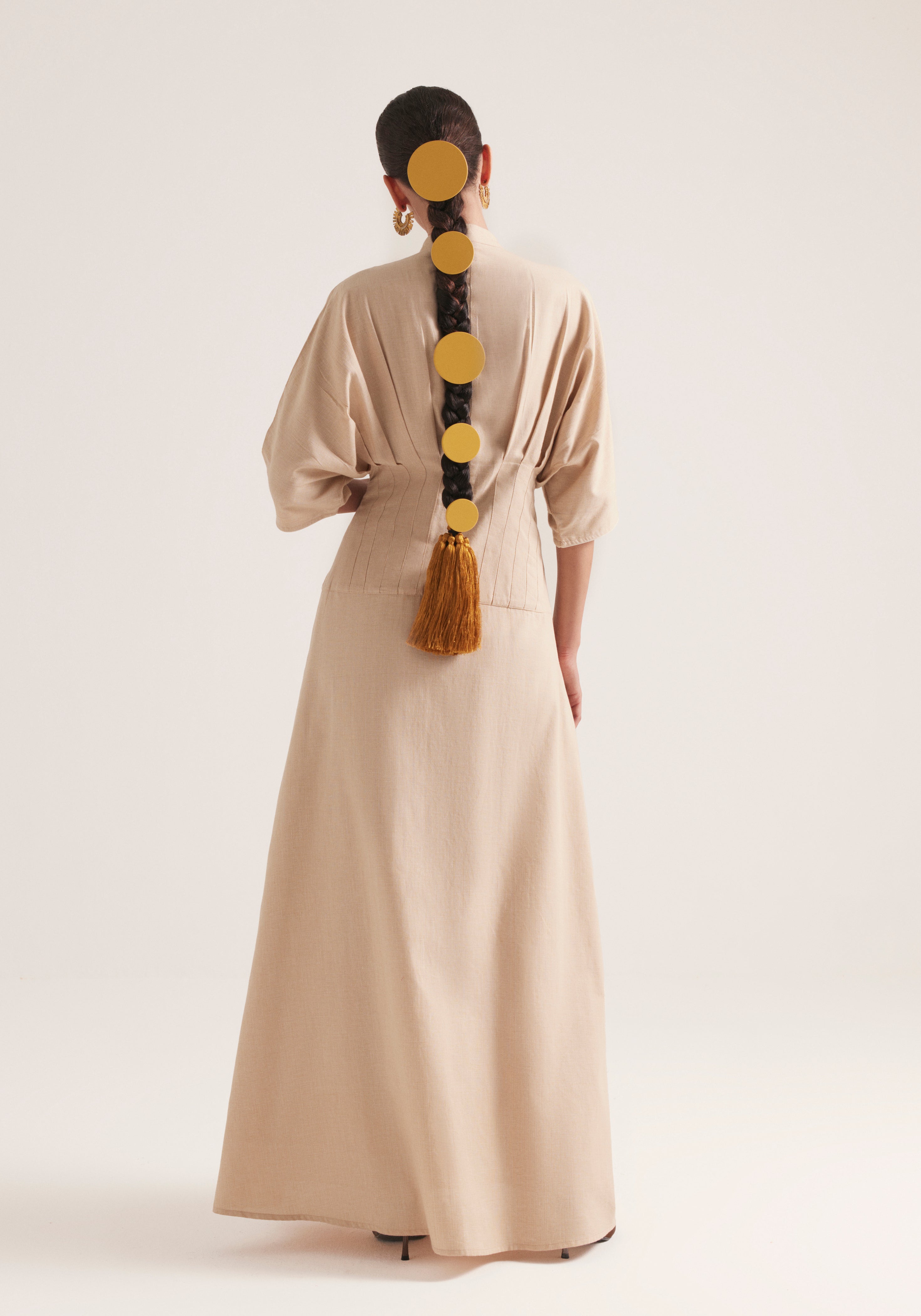 Oat Waisted Kaftan with robes