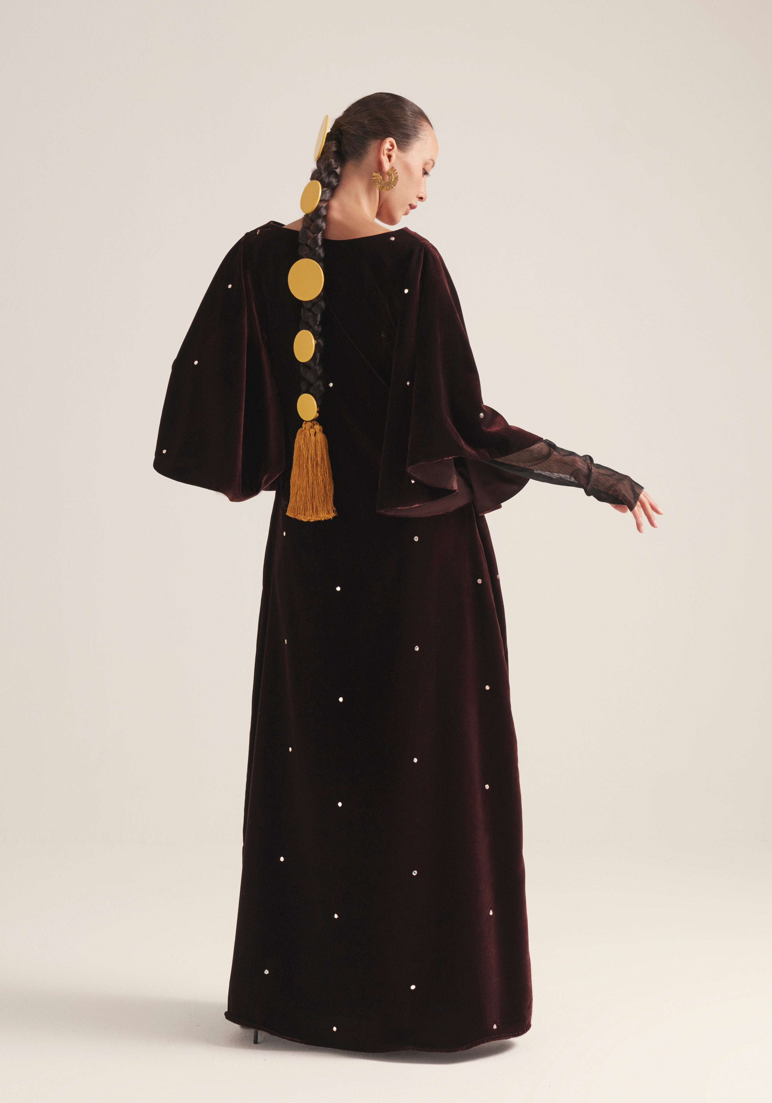 Brown velvet Kaftan with tulle sleeves