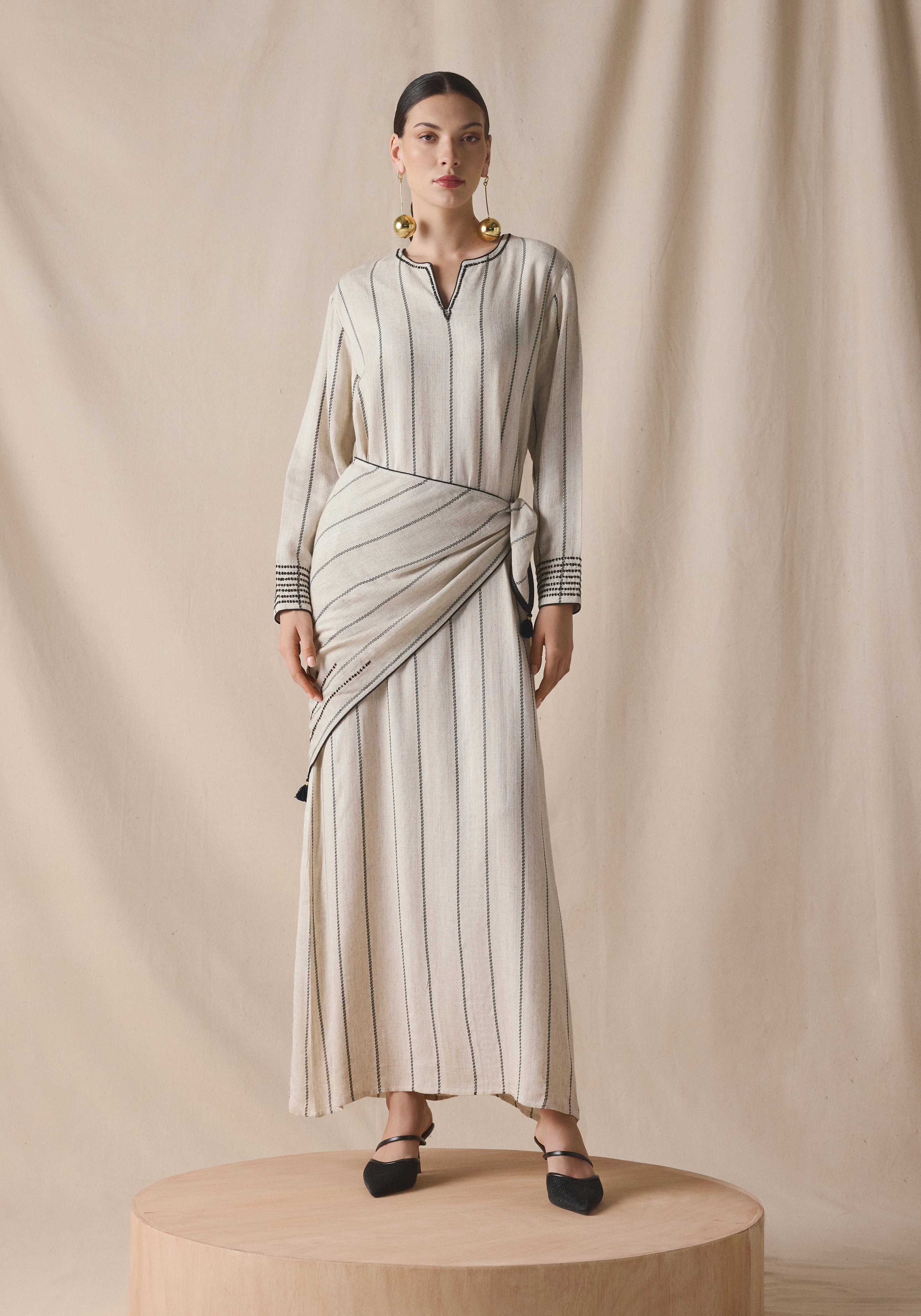Striped Kaftan with bandana in black details