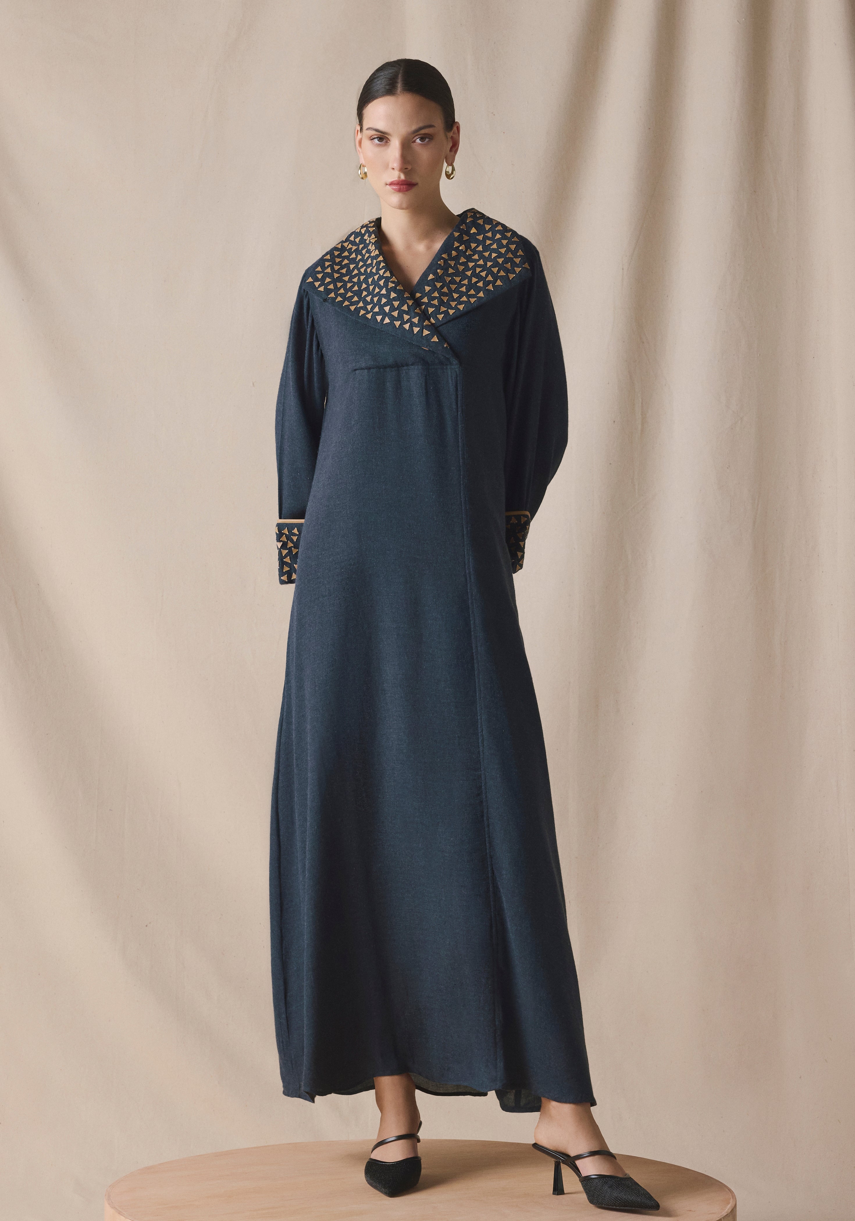 High Collar Kaftan in wool with leather details