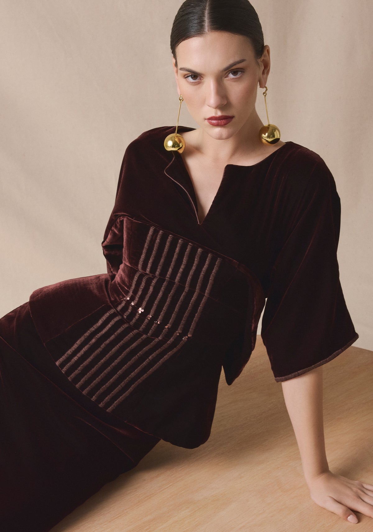 Corset Kaftan in brown velvet