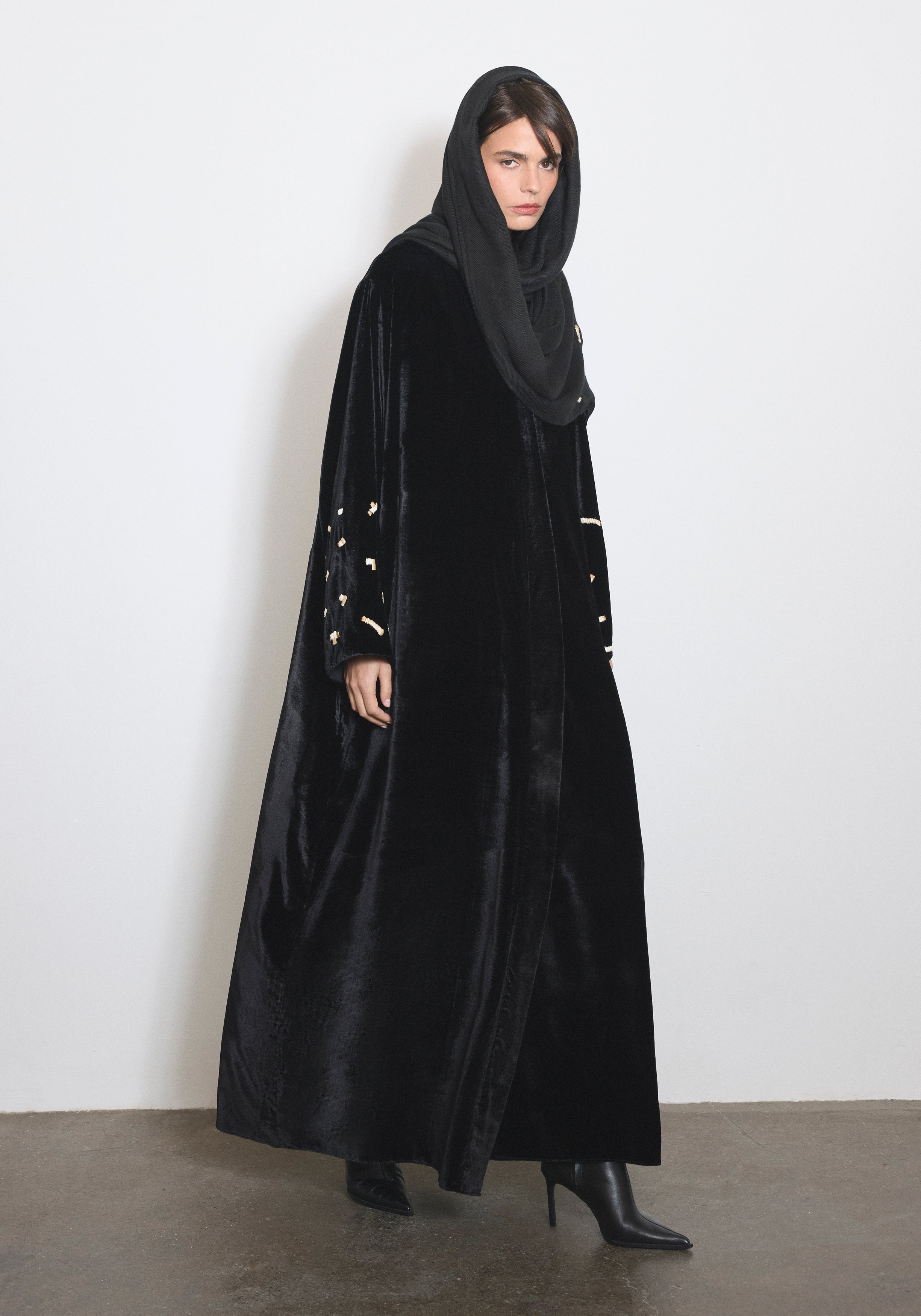 Velvet Black Scarf Abaya & Shayla
