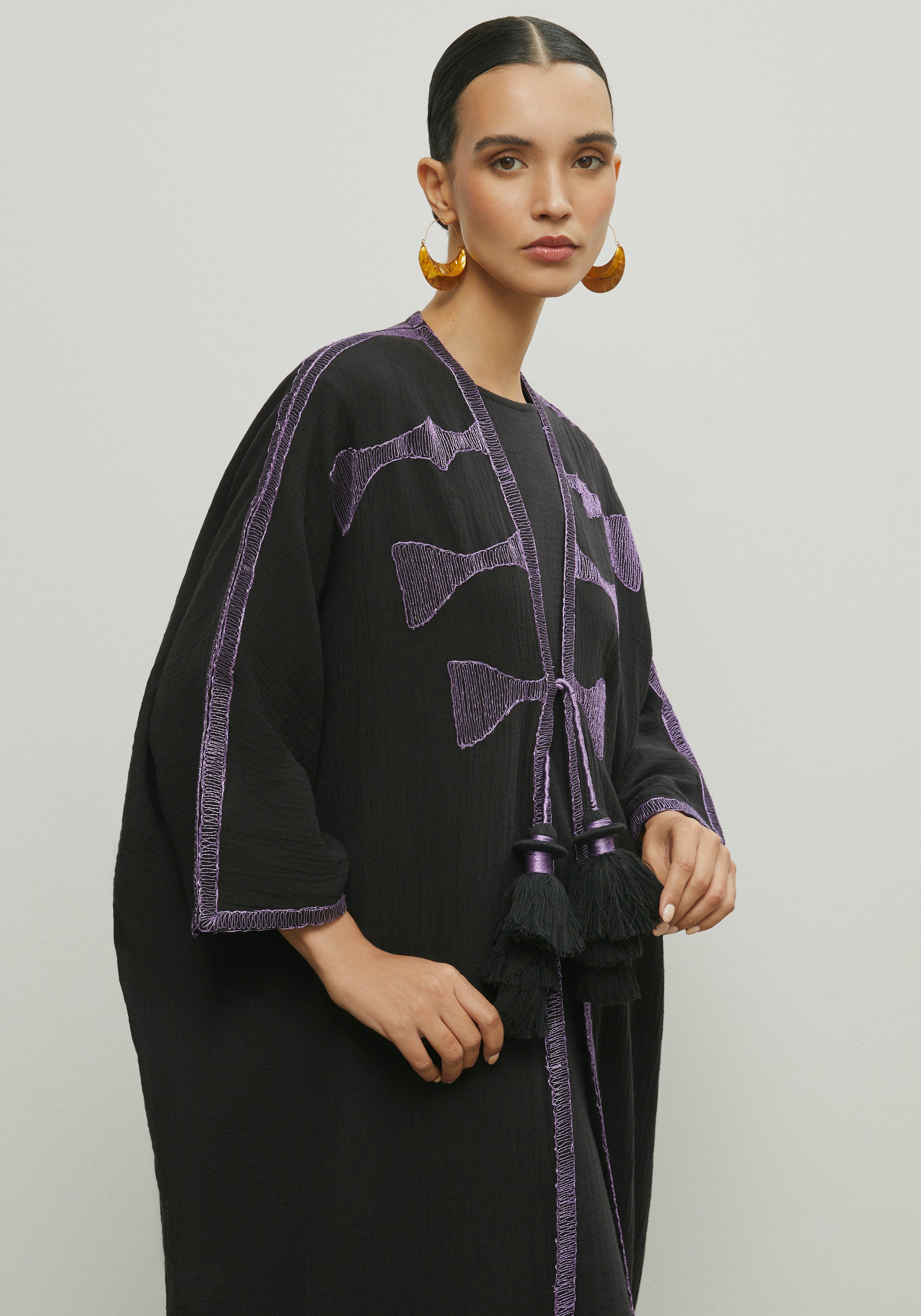 BLACK MAUVE TASSELS ABAYA /SHAYLA